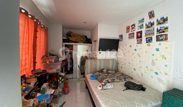 Nice Unfurnished House in Malibu Village Gading Serpong, Tangerang 2