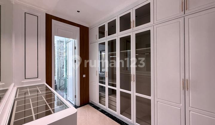 Dijual Rumah Mewah 3 Lantai di Enchante, BSD 2