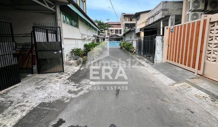 dijual rumah 2 lantai di kelapa gading 2