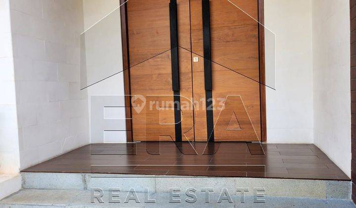 Dijual Rumah Mewah Dengan Kolam Renang Pribadi Di Kebayoran Residence Bintaro 2