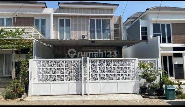 Town House 2 Lt Terawat, Nyaman Strategis , Siap Huni Depok, Shm 1