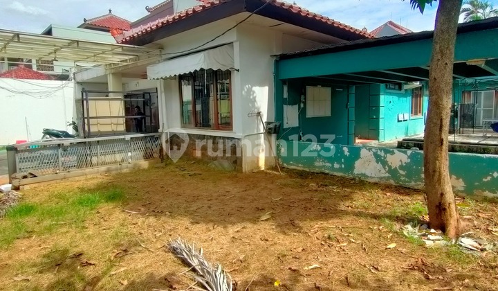 Spacious 1-Story House, Sturdy, Serene, Comfortable, Expansive, SHM in Cilandak