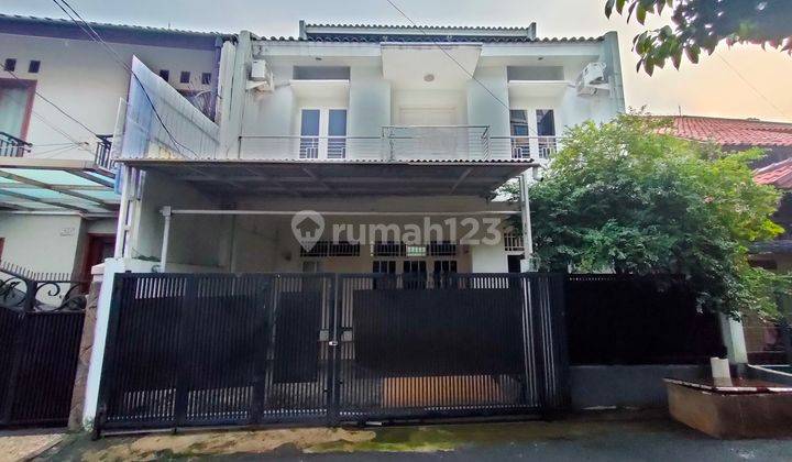 Rumah Sewa 2LT Terawat Dan Bagus Semi Furnished di Ragunan Jaksel 1