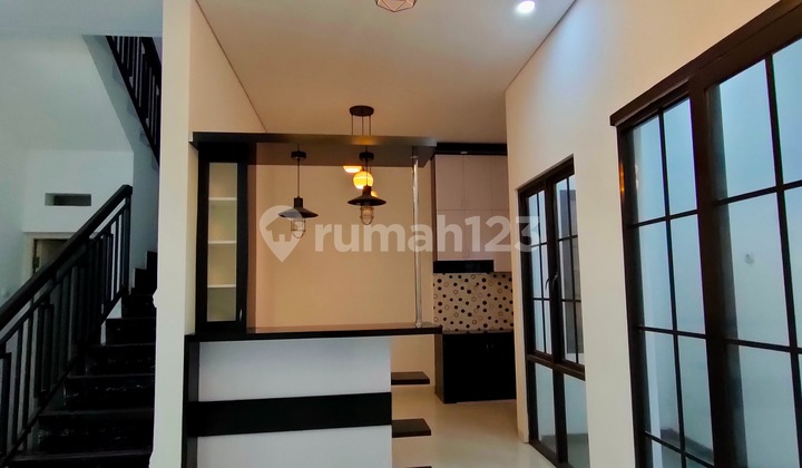 Rumah Cluster 2 Lantai Modern Minimalis Siap Huni SHM di Jagakarsa