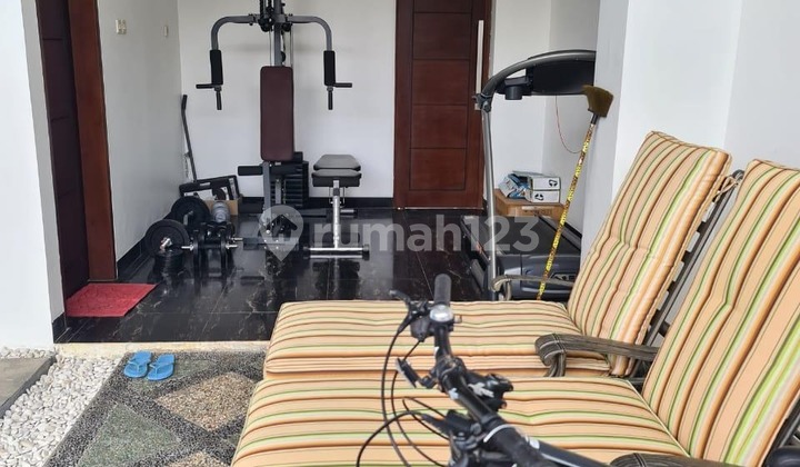 Rumah Cluster Mewah 2 LT, Furnished, Pool Pribadi di Bogor 2