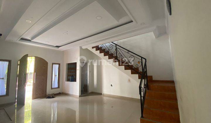 Ttown House Mewah 2Lt Sentuhan Modern, SHM di Kebagusan, Jaksel 2