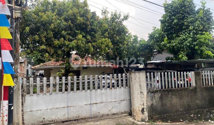 Dijual Rumah Vintage 1 lantai hitung Tanah, SHM di Ragunan
