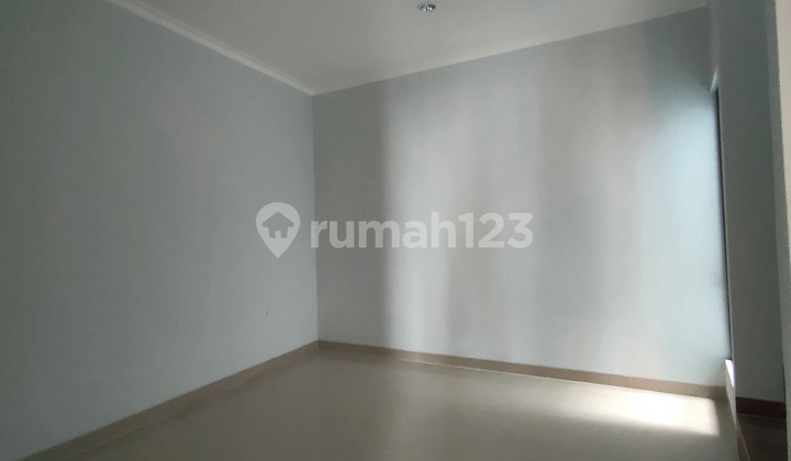 Rumah Scandinavian 3 Lantai Baru, Bagus di Lokasi Strategis 2