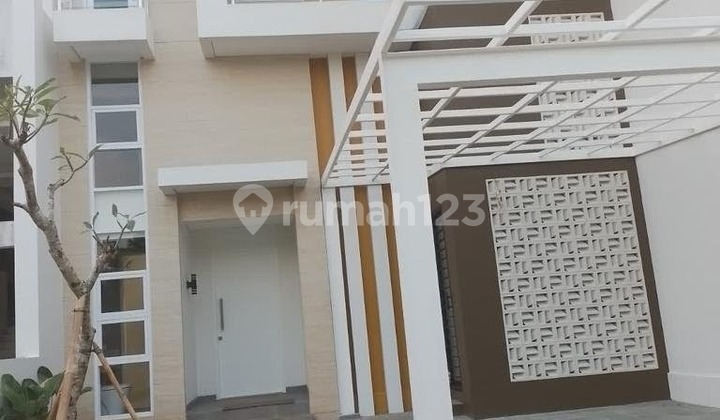 Town House Bagus 2 ,5 Lantai Mezzanine Nyaman dan Aman Dalam Perumahan di Pasar Minggu, Jakarta Selatan