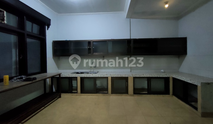 2-Story Rental House, Good, Sturdy, Serene, Comfortable with Spacious Parking and Yard, Pool 2