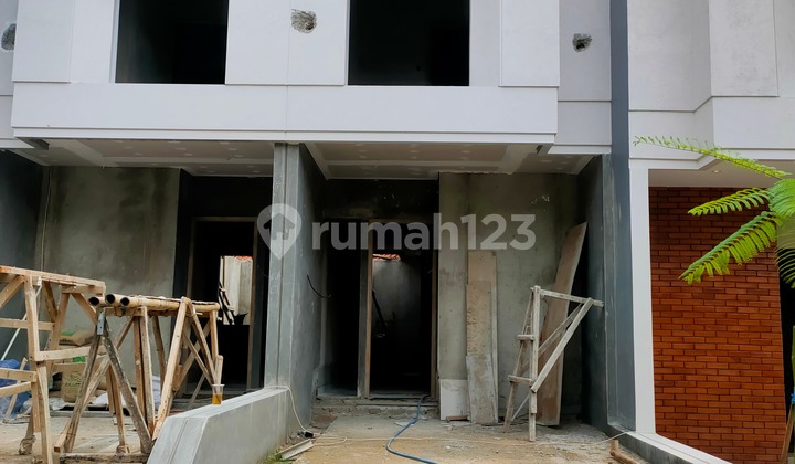 Cluster Scandinavian 2 LT Baru dan Bagus, SHM di Jagakarsa