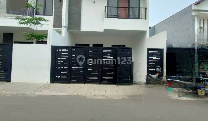 Rumah Modern Minimalis 2LT Bagus, Siap Huni, SHM Kalibata Timur 1