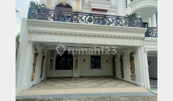 American Classic 4-Story New Cluster House, Good. Ready to Occupy, Green and Comfortable, Freehold Certificate.