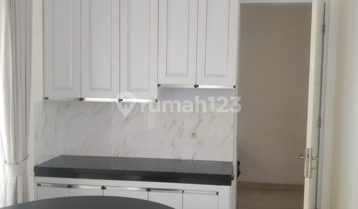 Rumah 2 Lantai Cilandak Dalam Cluster