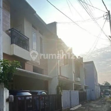 Rumah Dijual di Jagakarsa Bebas Banjir