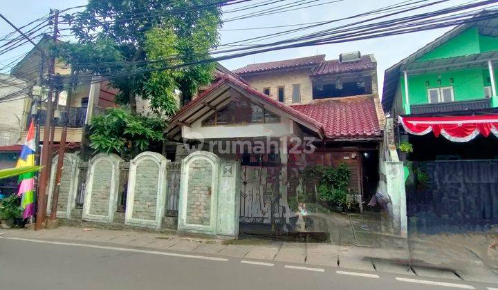 Rumah 2 LT Luas, Lokasi Strategis di Ampera, Jakarta Selatan 1