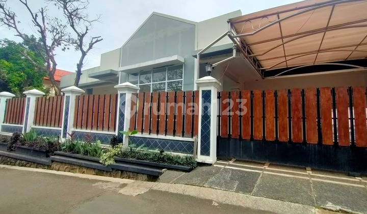 Rumah Mewah dan Luas di Lebak Bulus, Jakarta Selatan, SHM Rumah Mewah dan Luas di Lebak Bulus, Jakarta Selatan, SHM