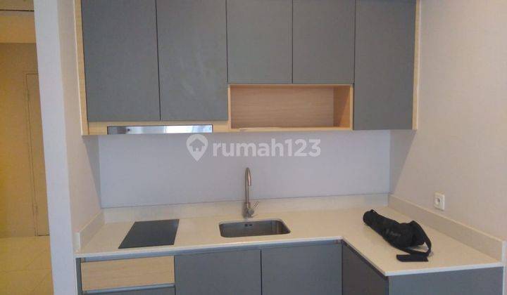 Dijual Apartemen Taman Anggrek Residence Std Lantai Tengah 38 Sqm 1