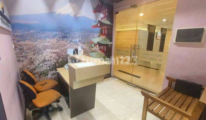 Disewakan Ruang Kantor Di Gp Plaza Slipi Uk 178m2 Furnished, Jakarta Barat 1