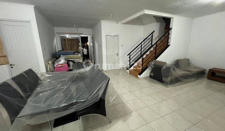 Disewakan Rumah Siap Hunidaerah Bsd Delatinos 2