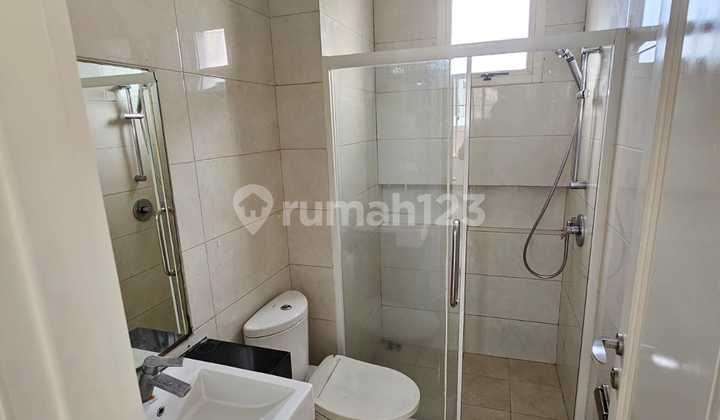 Rumah Green Lake City Hook Siap Huni 2 Lantai 2