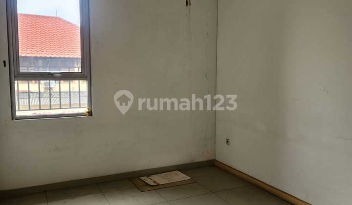 Rumah Hoek Dengan Lokasi Strategis Dan Siap Huni 2