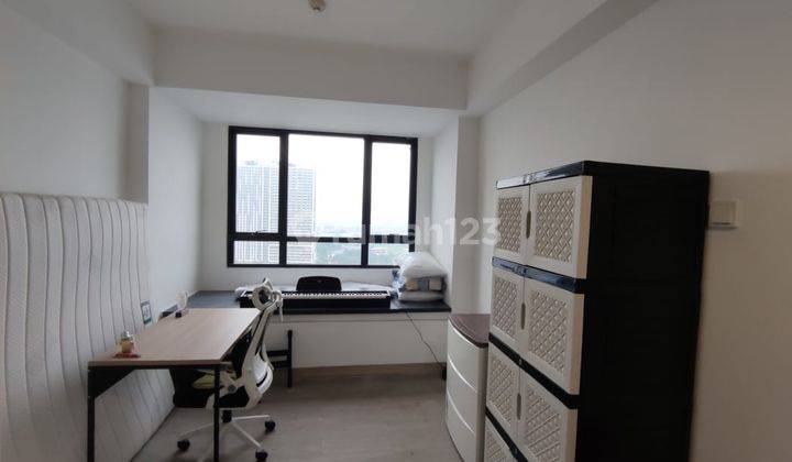 Apartemen Collins Boulevard Studio Type Semi Furnished View City 2