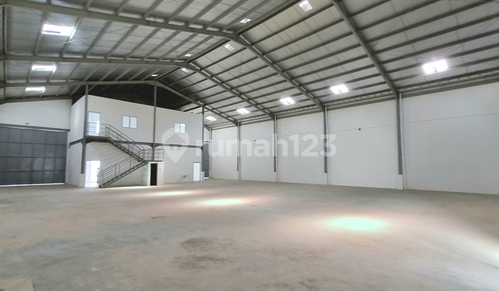 For Rent: 800 M2 Factory Warehouse in Delta Silicon Industrial Area, Lippo Cikarang, Bekasi For Rent: 800 M2 Factory Warehouse in Delta Silicon Industrial Area, Lippo Cikarang, Bekasi