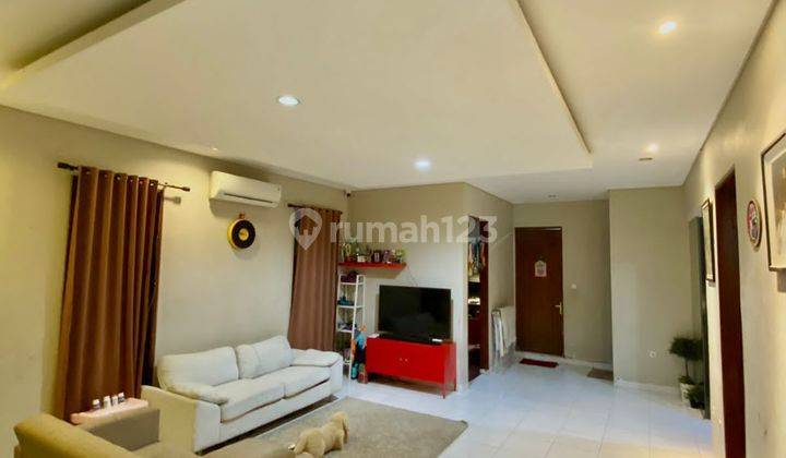 Rumah 2 Lantai Bagus Furnished SHM di Terogong, Jakarta Selatan 1