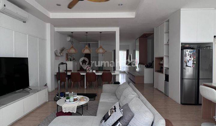 Dijual Rumah Fully Furnished Cantik di River Valley, Lebak Bulus 2