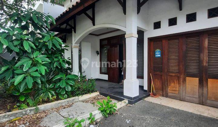 Jual Rumah 2 Lantai di Jl. Alam Segar, Pondok Indah, Jaksel 1