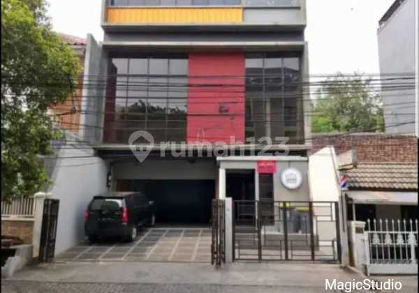 Gedung Kantor Modern 400m² – Sudirman Area