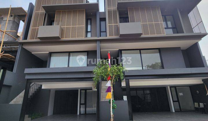 Rumah Townhouse Modern di Jagakarsa, Tersedia 20 Unit  2