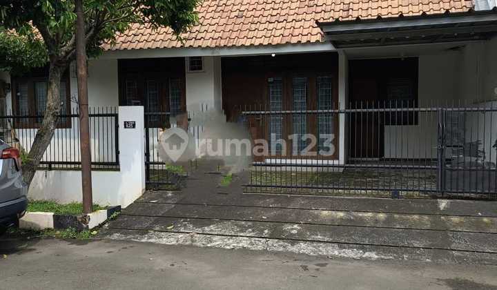 Rumah 1 Lantai Asri di Cinere, 3+2 KT, Hanya 2M!