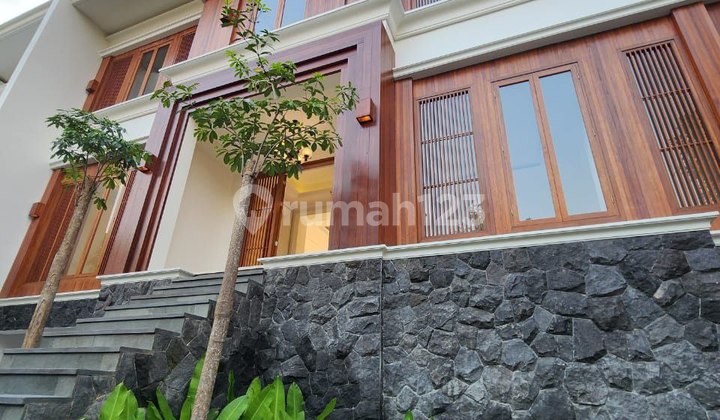 Rumah Mewah Modern Tropical Ada Swimming Pool di Kemang SHM  2
