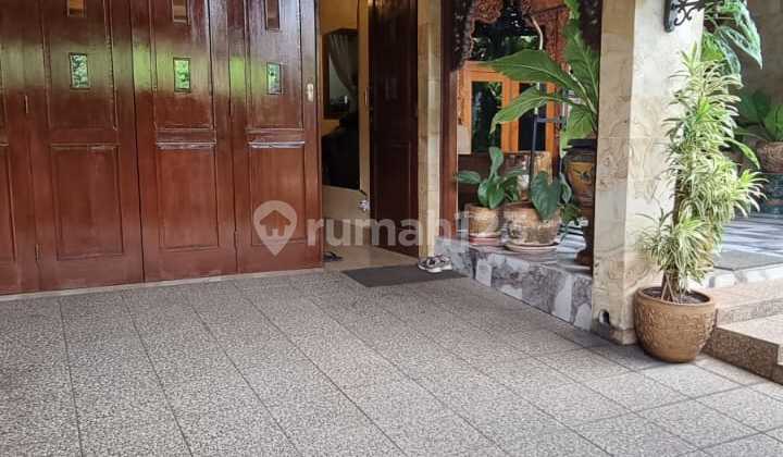 Semi Ethnic House in Cinere, 1.5 Floors, SHM Certificate, Land Size 250 m², Serene Environment, Negotiable Price 2