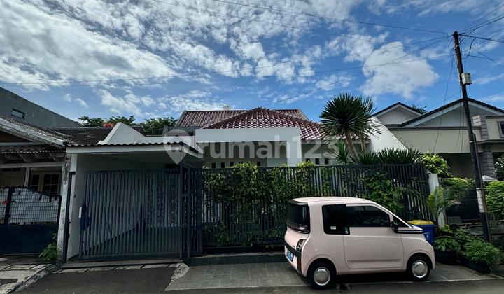 Dijual Rumah 2 Lantai Di Villa Delima Lokasi Premium, Harga Nego! 2