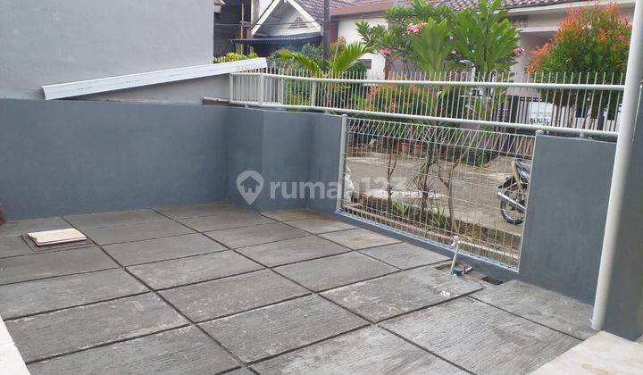 Disewakan Murah sekali Rumah 3 kamar di Griya Harapan Indah Bekasi 2