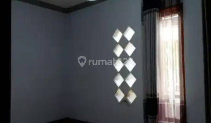 Rumah Kontrakan Bagus Semi Furnished SHM Cihanjuang Bandung 2