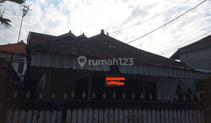 DEFINITELY A DEAL FOR A HOUSE FOR SALE IN THE MOUNTAIN AGUNG LOCATION, WEST DENPASAR 2