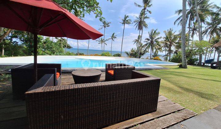 3 Bedroom Resort with Views of Soka Beach Covering an Area of 3000 M2 SHM 1