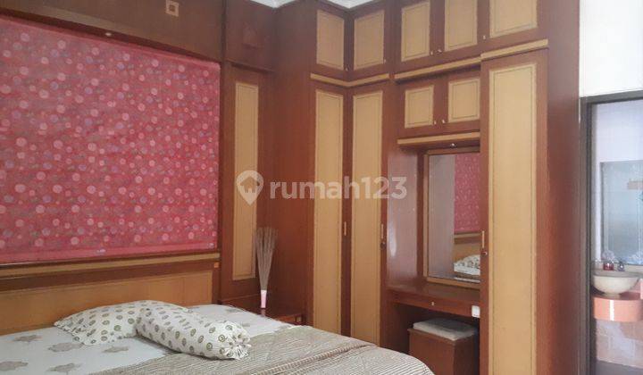 FULL FURNISHED RUMAH KAN DI DHARMAHUSADA MAS 1