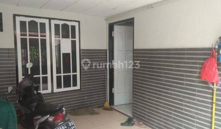 SIAP HUNI SEMI FURNISHED DI PACARKEMBANG 2