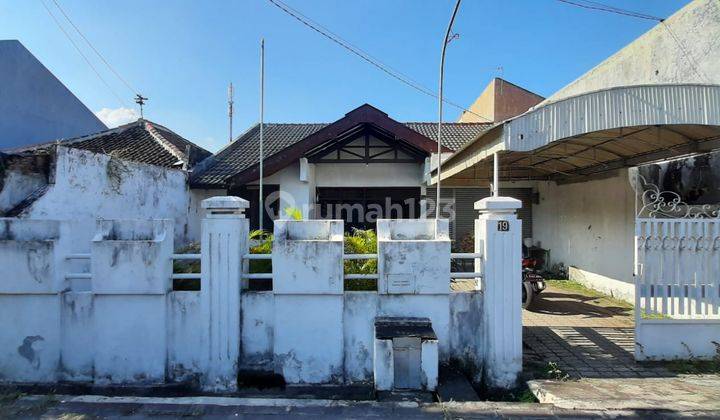 Rumah Lokasi Strategis Dekat Kampus Untag & Unitomo Di Semolowaru 1