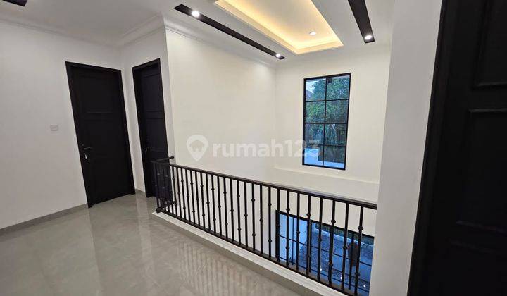 Rumah Hook Baru Gress Di Rungkut Asri 2