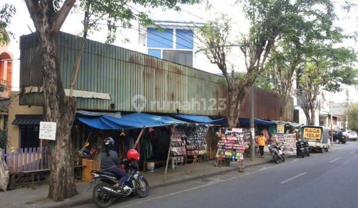 RUMAH USAHA DI  DI NOL JALAN DIPONEGORO 2