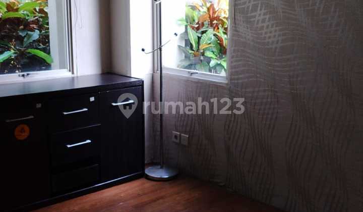CORNER STUDIO APARTMENT FULLY FURNISHED IN COMOPOLIS 2