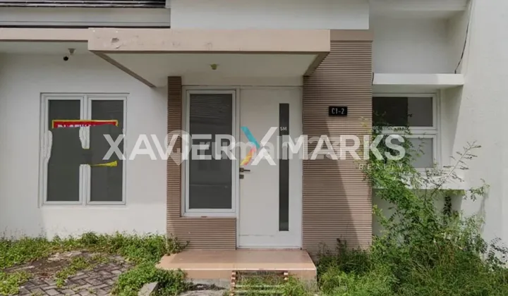 Ready-to-Occupy House in Swp Residence Menganti