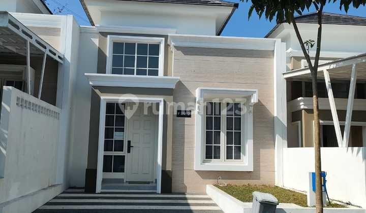 Rumah Siap Huni Semi Furnish di Citra Garden City Malang Rumah Bagus di Citra Garden City Malang, Jl. Citra Garden City Boulevard, Buring, Kedungkandang, Kota Malang, Jawa Timur, Indonesia, 65136, Kedungkandang