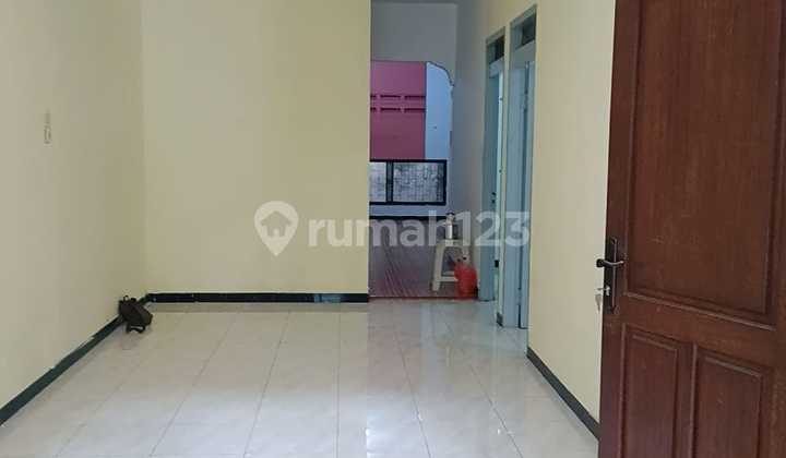 Rumah 5 Mnt ke Kampus Petra di Kutisari Rumah Bagus di Jl. Kutisari Indah Barat X No.2, Kutisari, Tenggilis Mejoyo, Kota Surabaya, Jawa Timur, Indonesia, 60291, Tenggilis Mejoyo 2